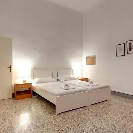 Servi 34 Apartment Florence