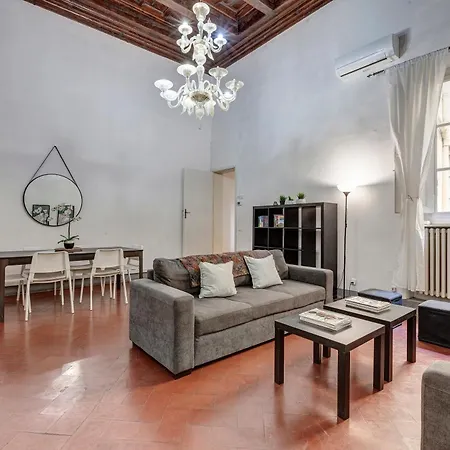 Servi 34 Apartment *