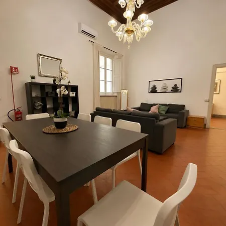 Apartment Servi 34 Florenz